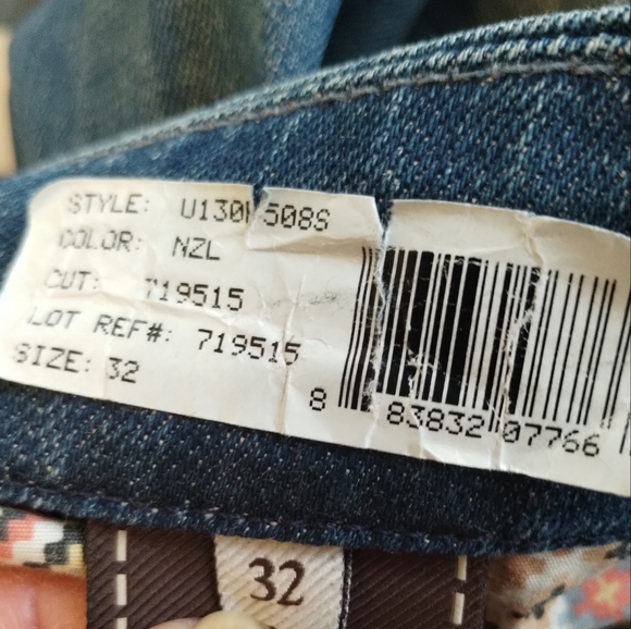 NWT 7 For All Mankind A Pocket Flare Jeans Cotton Blend Women's Size 32 - Picture 15 of 15